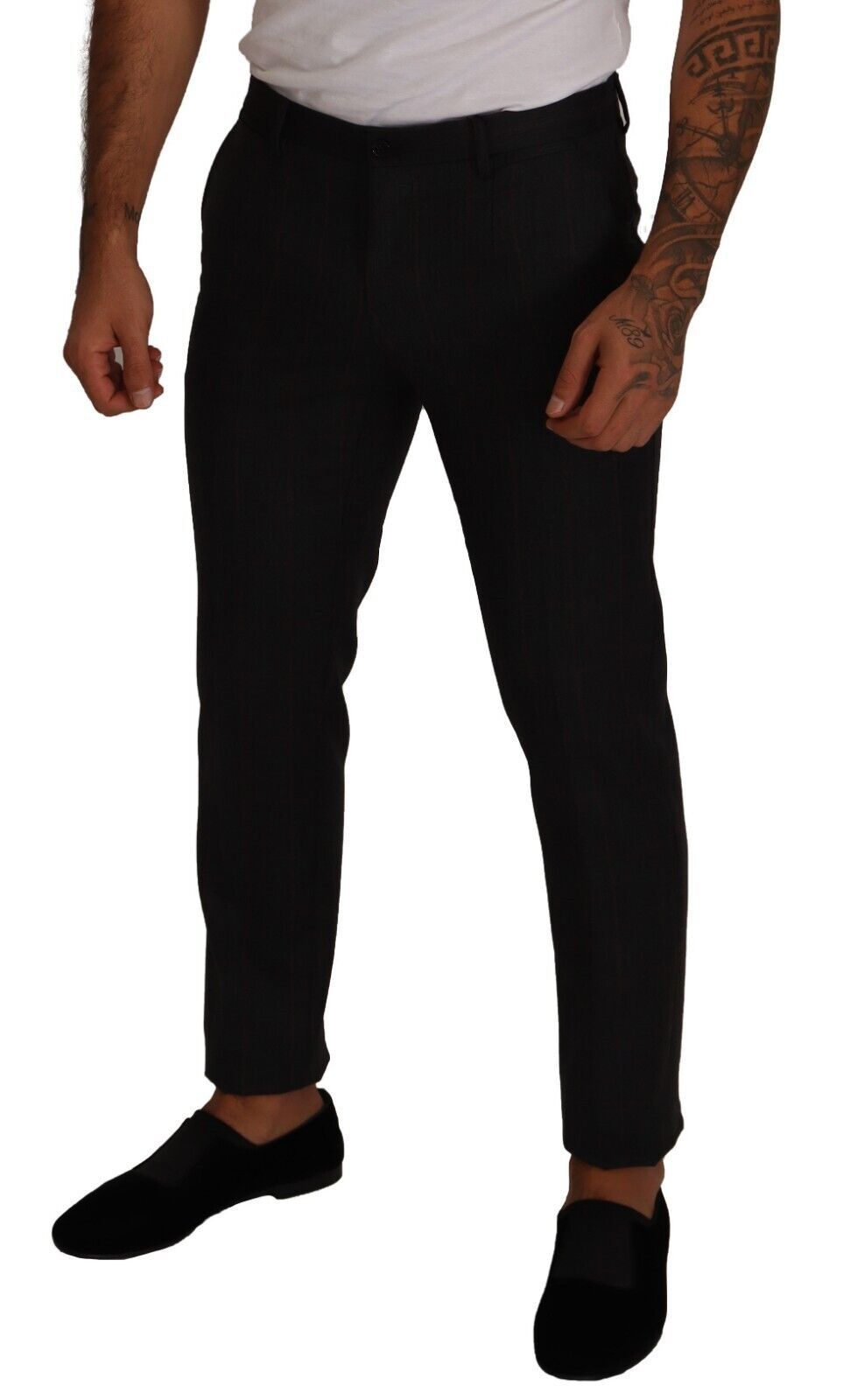 Man wearing black pants and shoes
