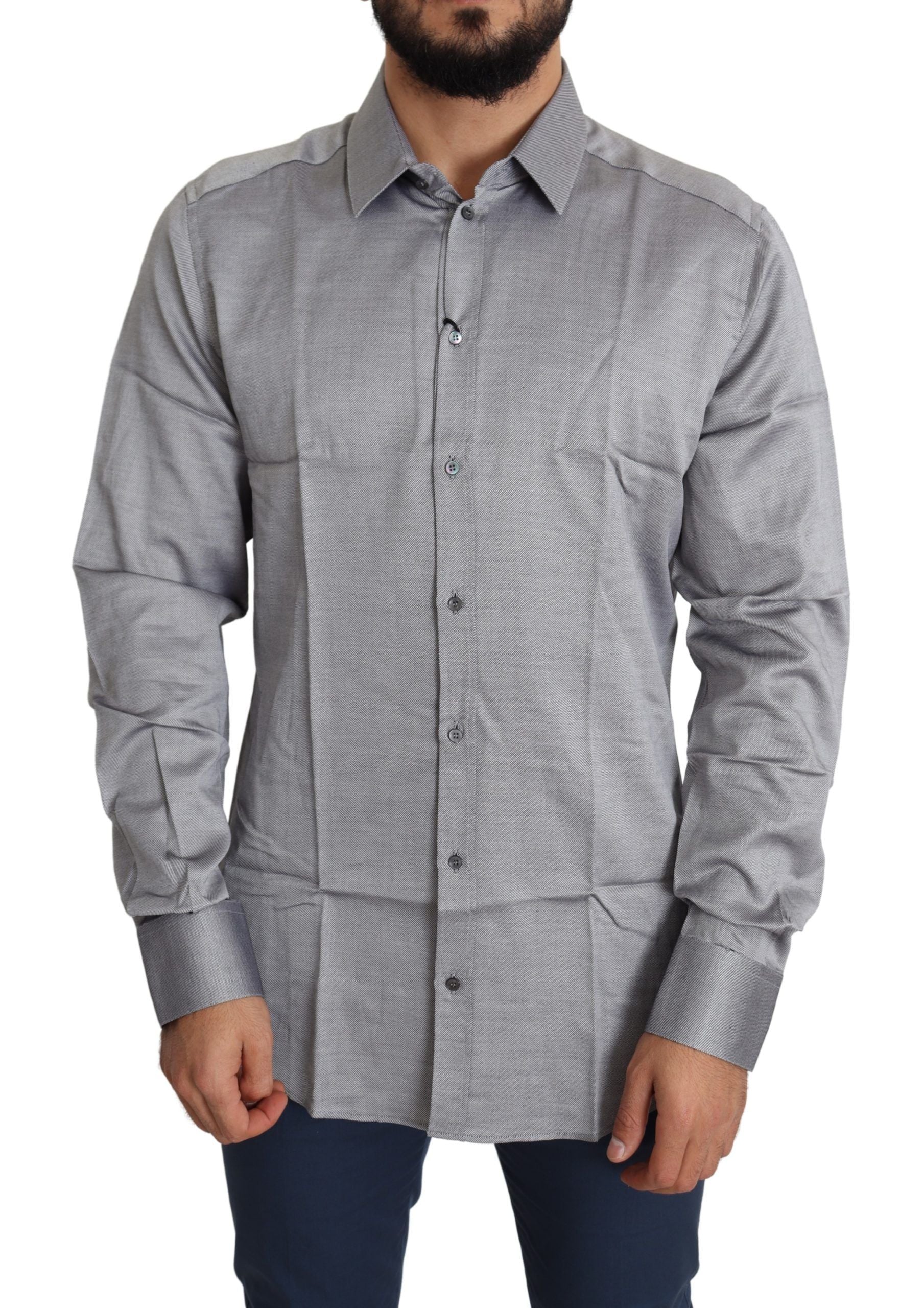 Long sleeve button up shirt in gray plaid pattern