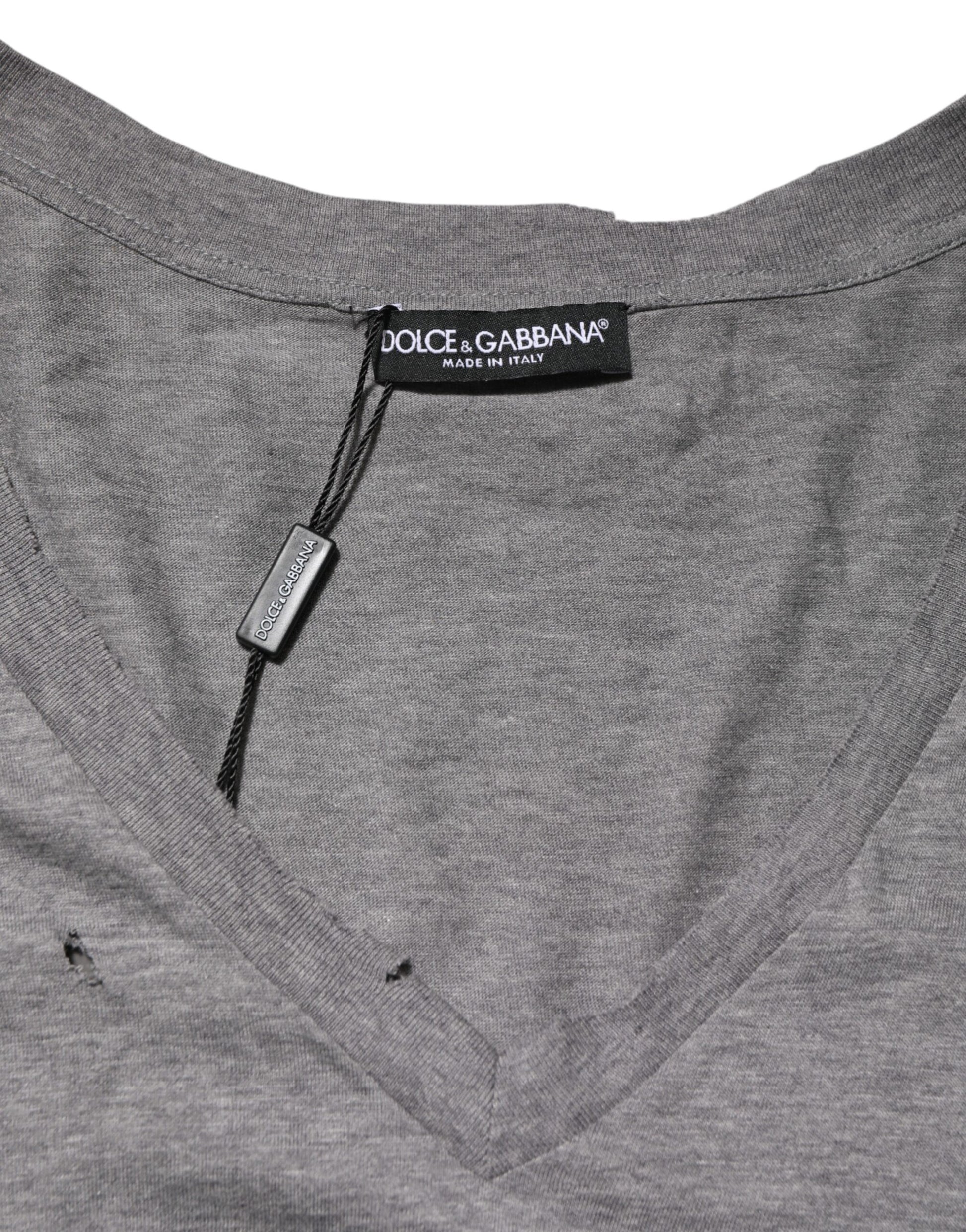 Grey sweater with zipper on front