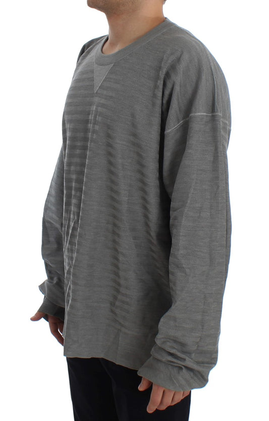 Long sleeve gray sweatshirt with horizontal ribbing