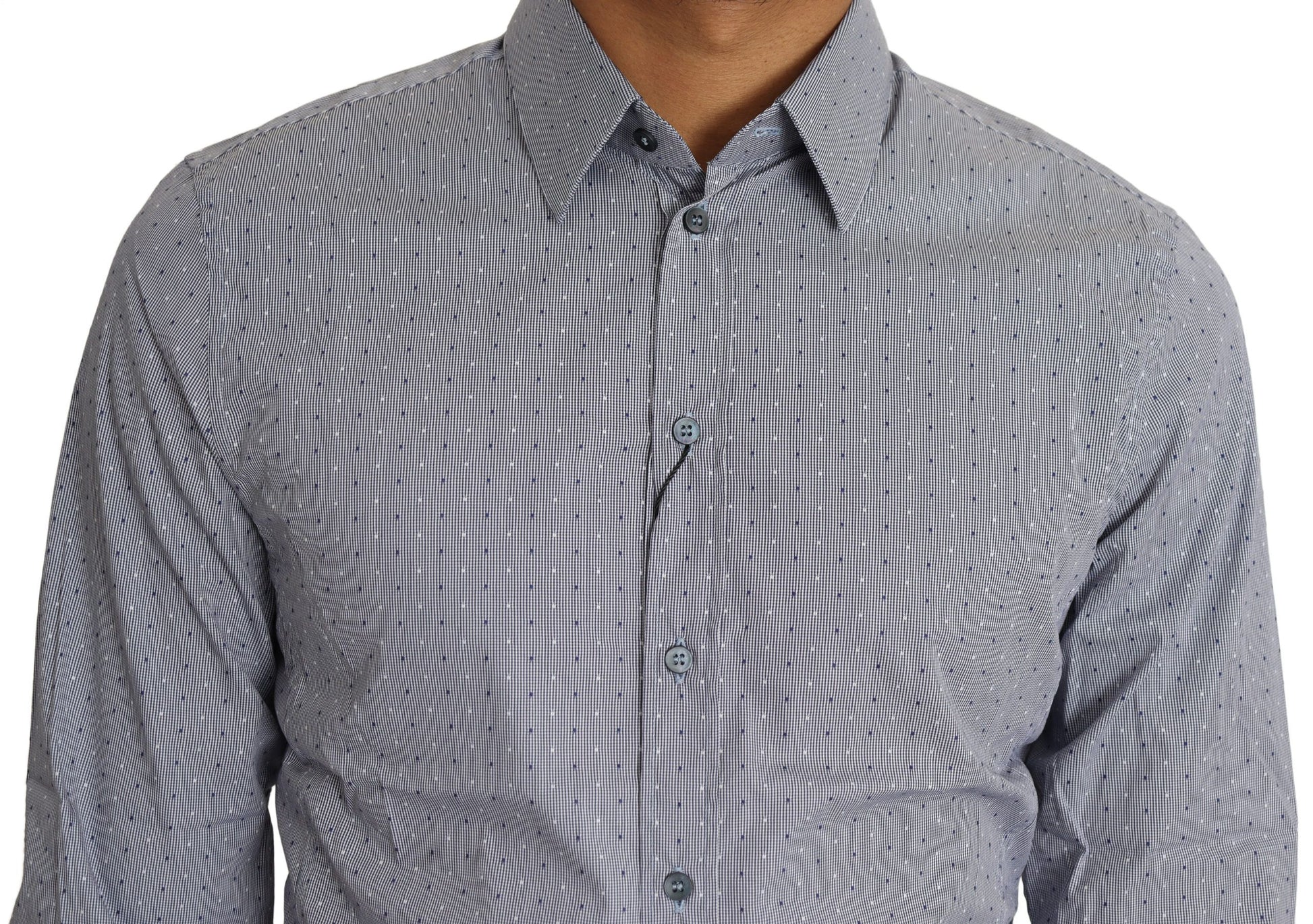 Men's button up shirt with plaid pattern