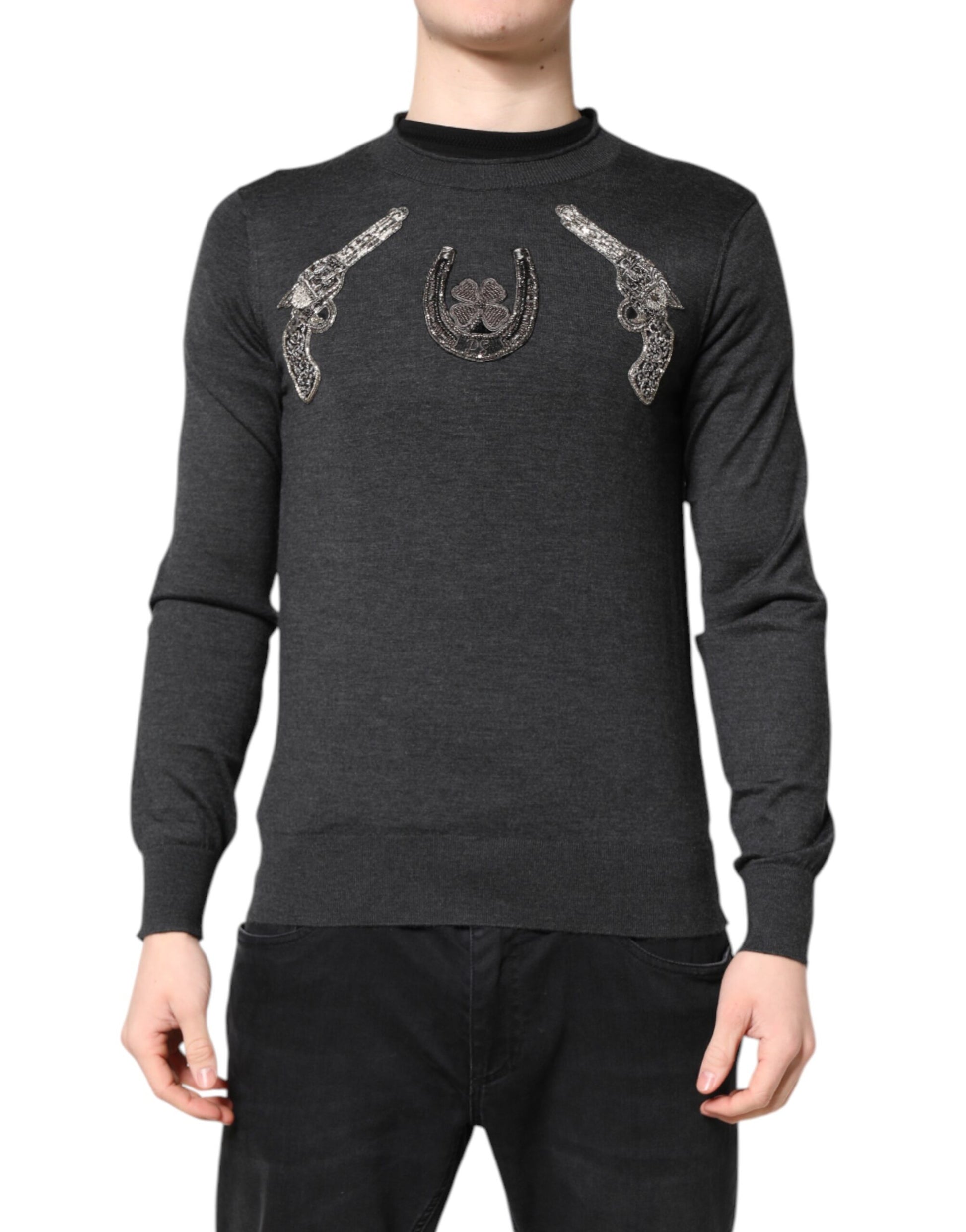 Long sleeve shirt with embroidered design on chest