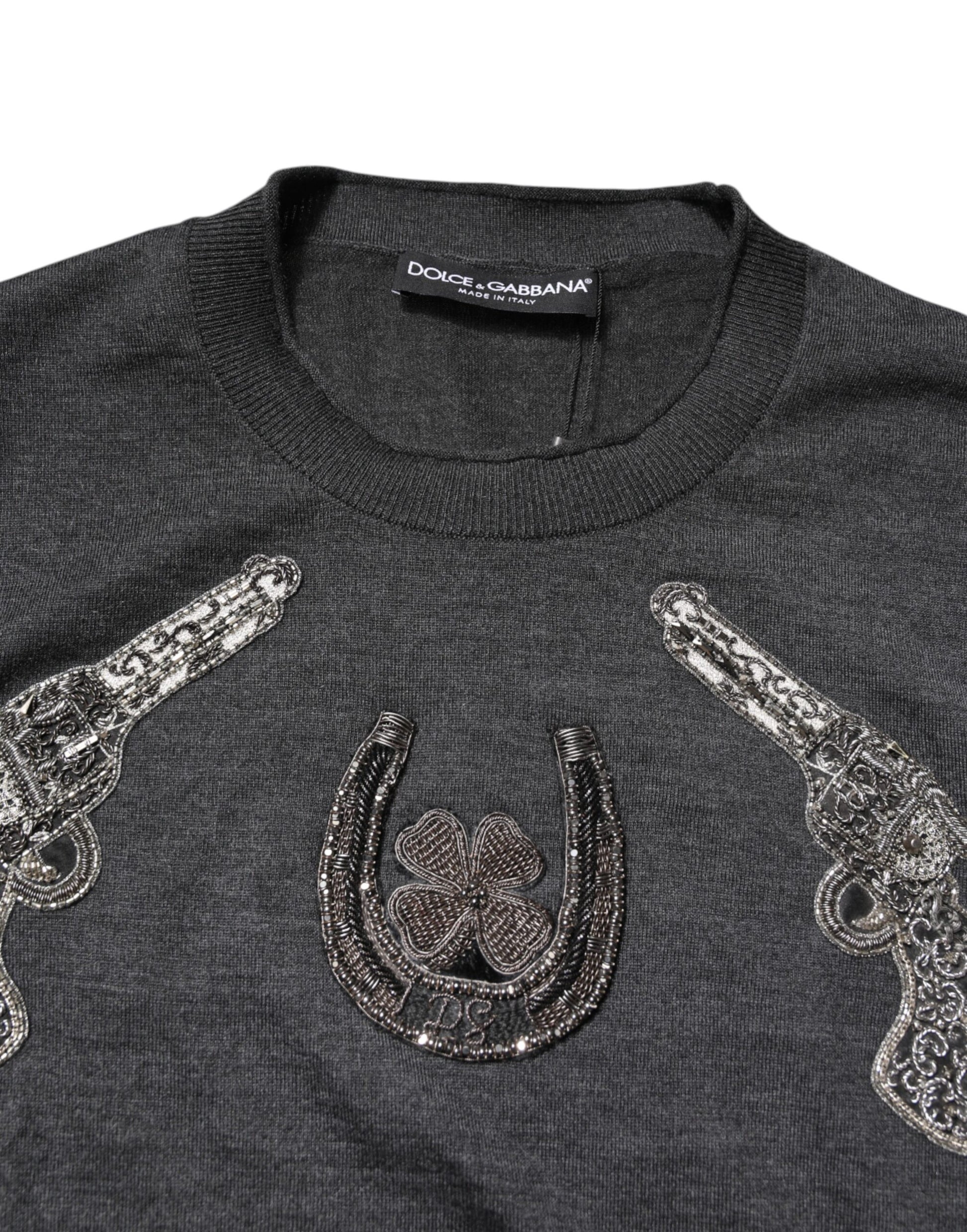 Dark grey sweater with embroidered horse shoe on front