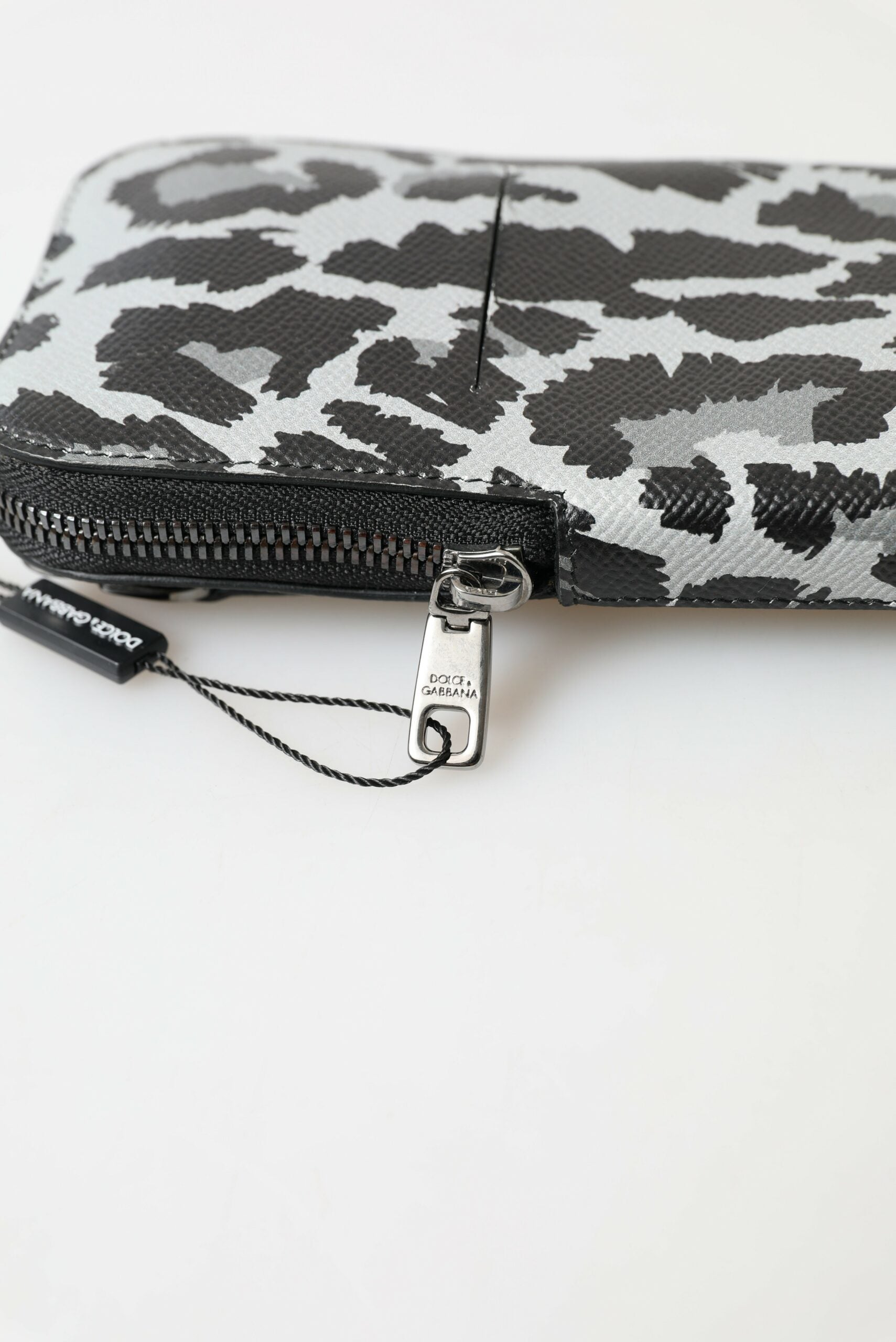 Zippered pouch with camouflage pattern