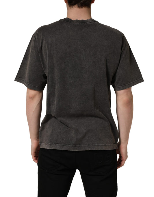 Back view of a gray short sleeve t-shirt on a mannequin