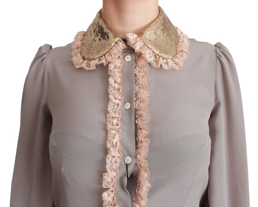 Woman's blouse with ruffled collar and buttons