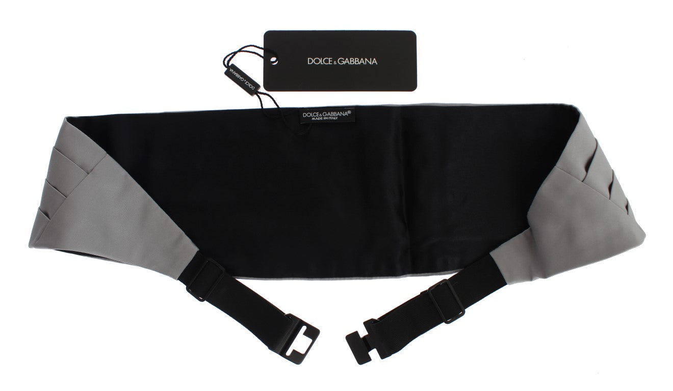 Black and gray backpack straps
