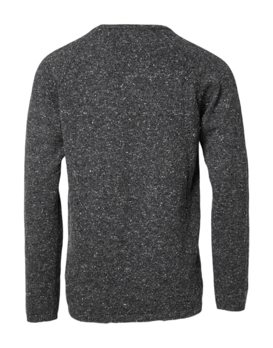 Long sleeve sweater with glittery texture