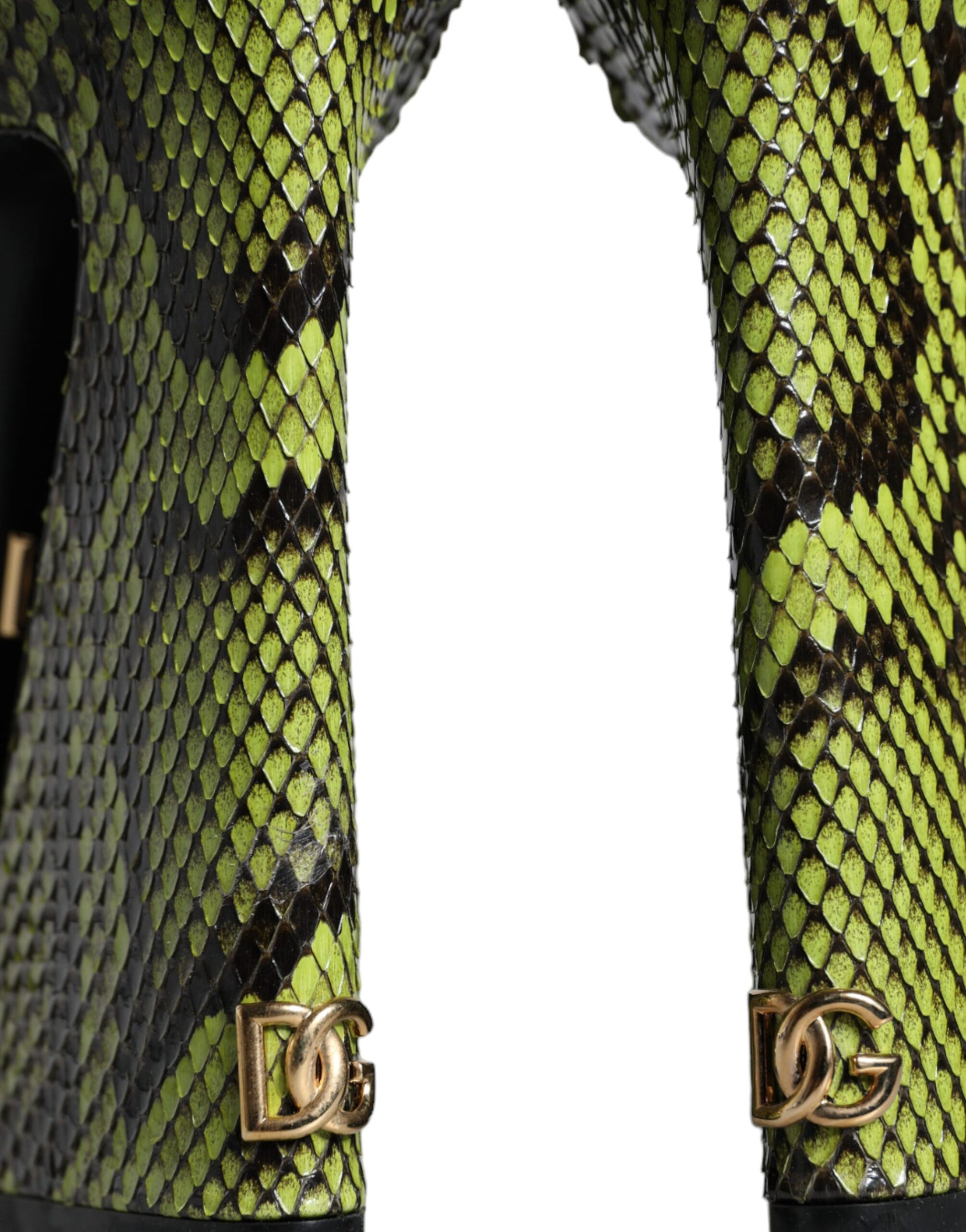 Yellow snake print gloves with gold buckle