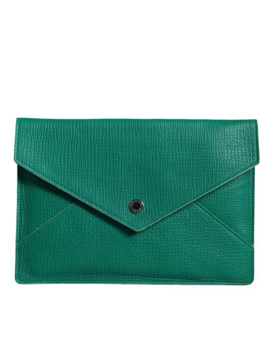 Green clutch purse with zipper closure