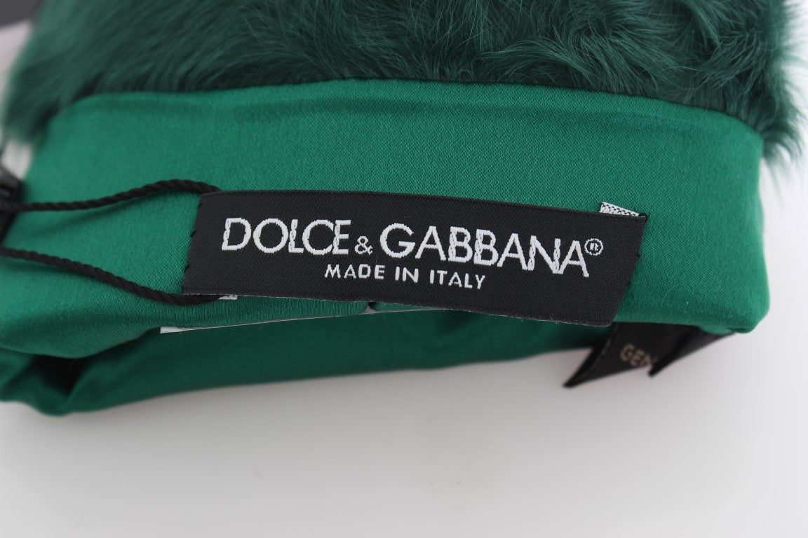 Green scarf with white label