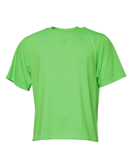 Green short sleeve shirt