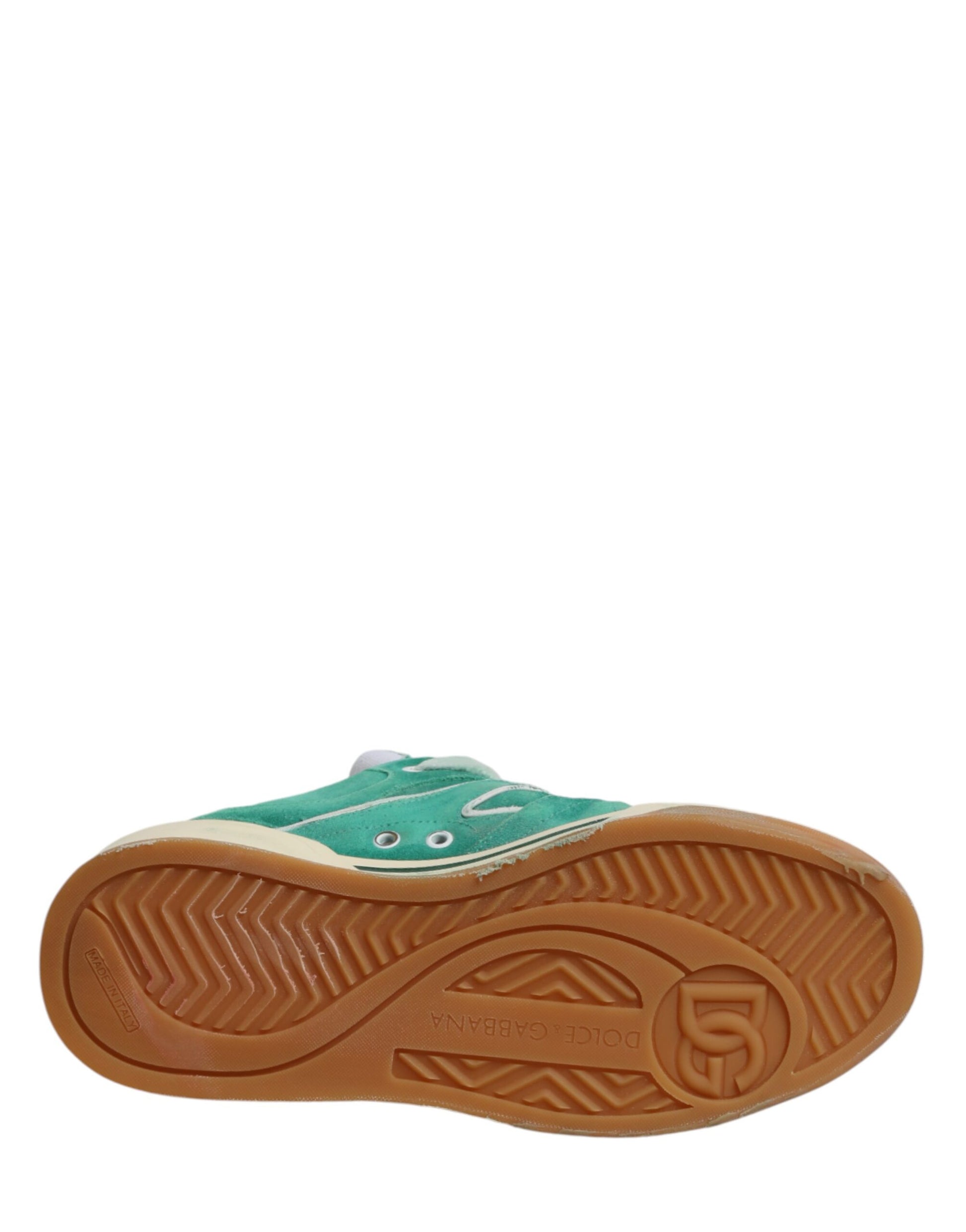 Shoe with green sole