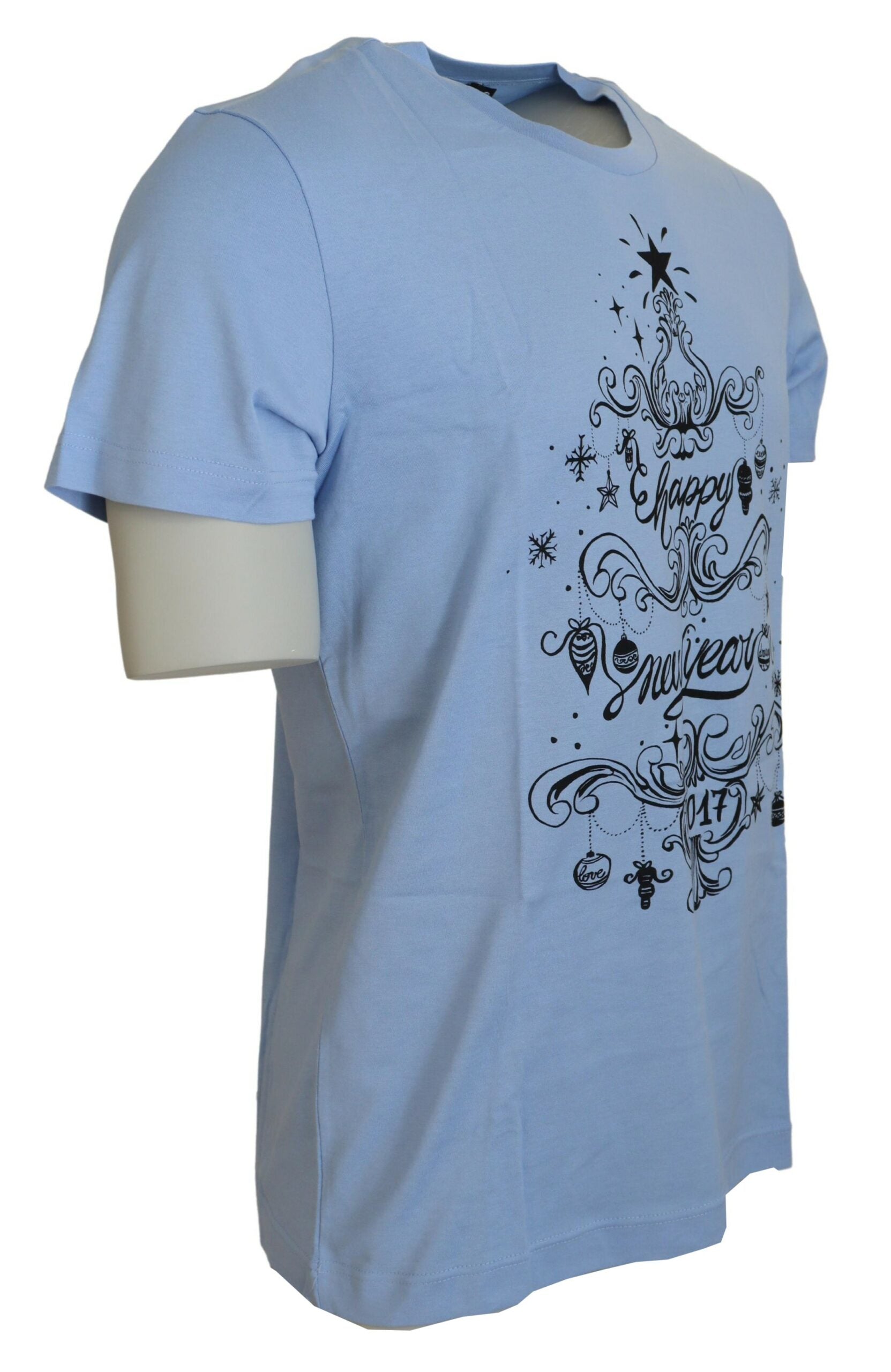 Blue t-shirt on a mannequin