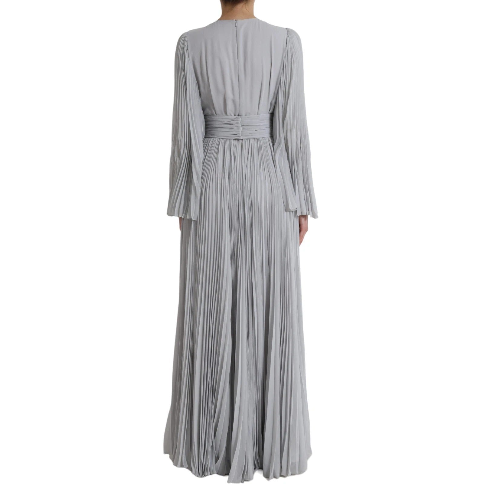 A long grey dress with pleats, designed by Dolce & Gabbana