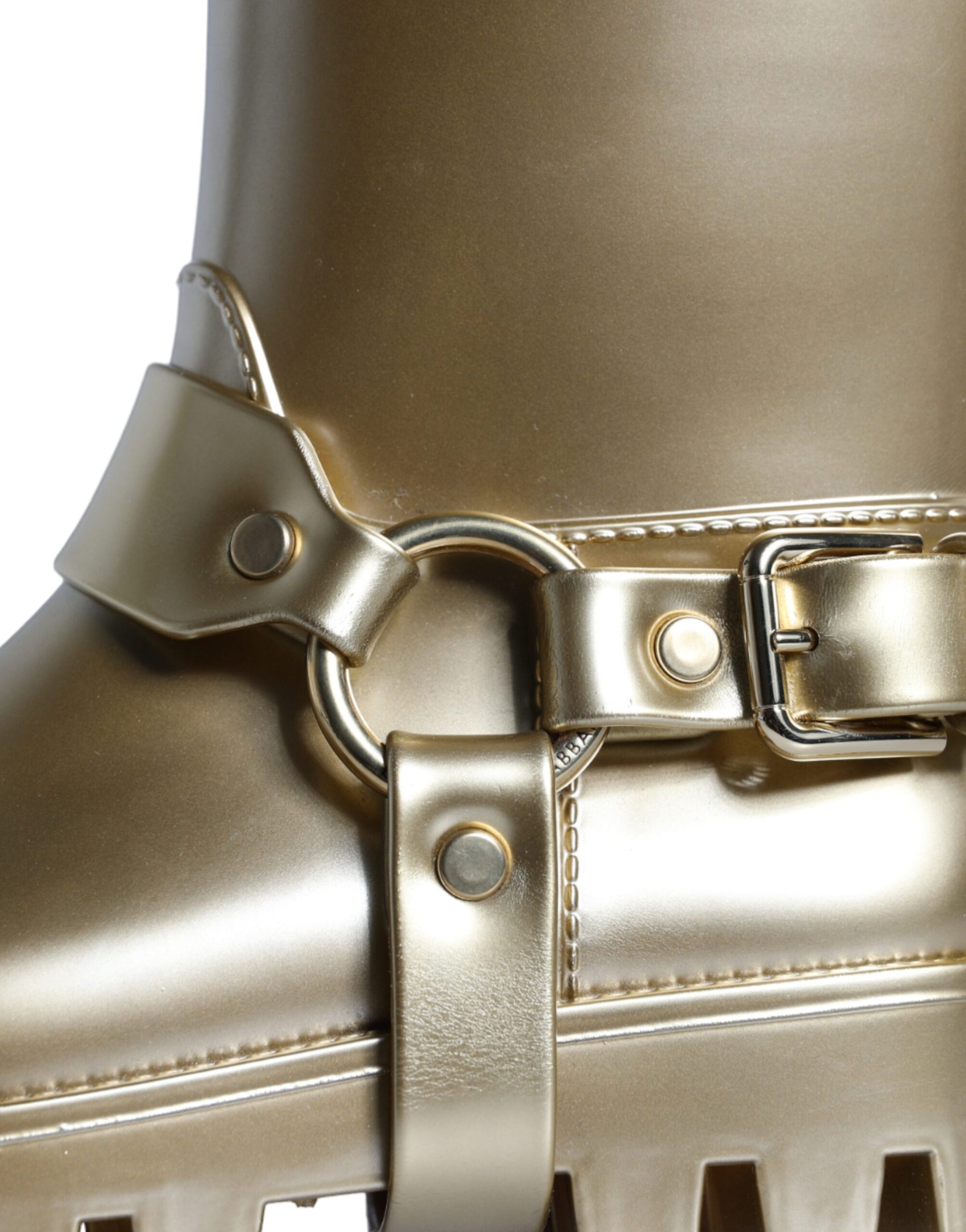 Gold leather boot with buckle closure