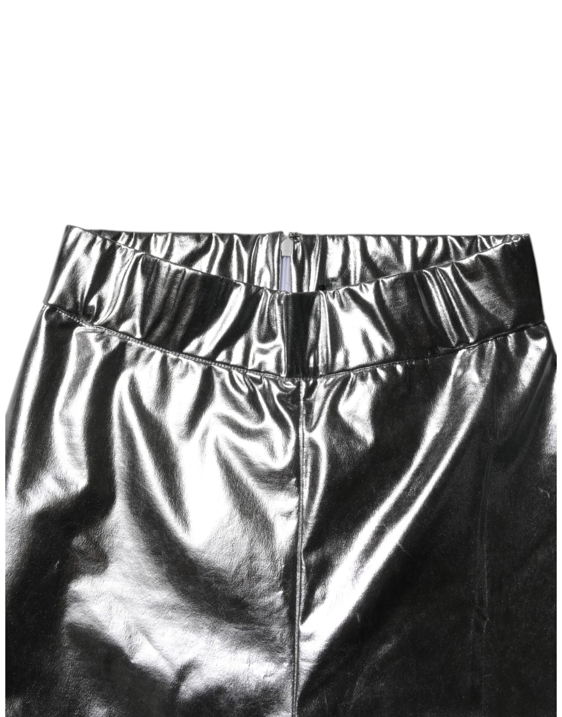 Black shiny leggings with elastic waistband