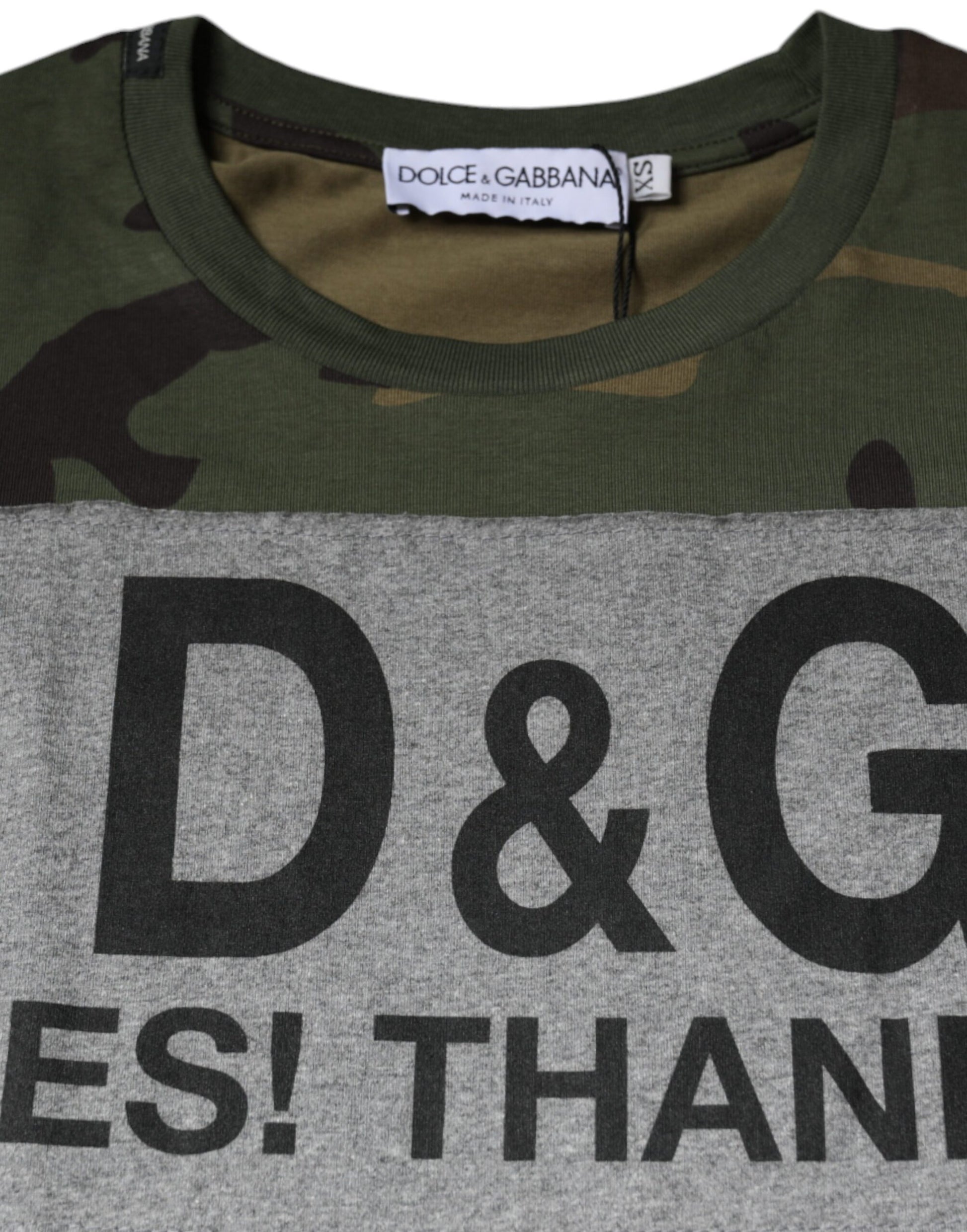 Camouflage print t-shirt with D&G logo