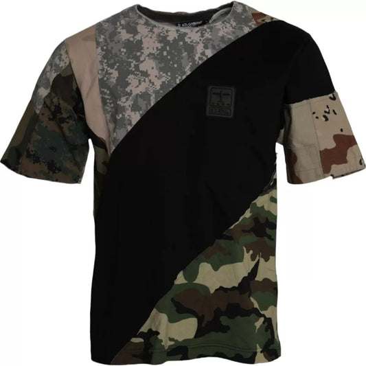 Camouflage print t-shirt with black sleeves
