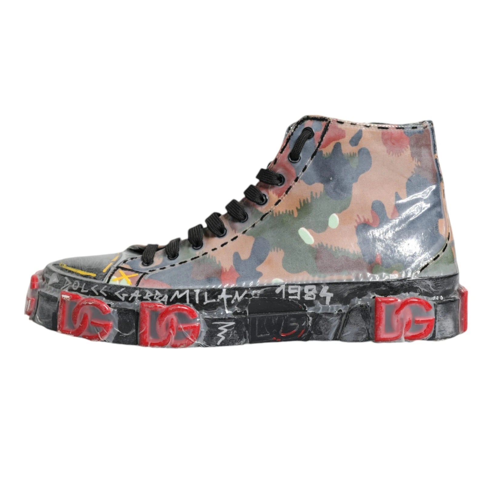 Camouflage patterned sneaker with red accents