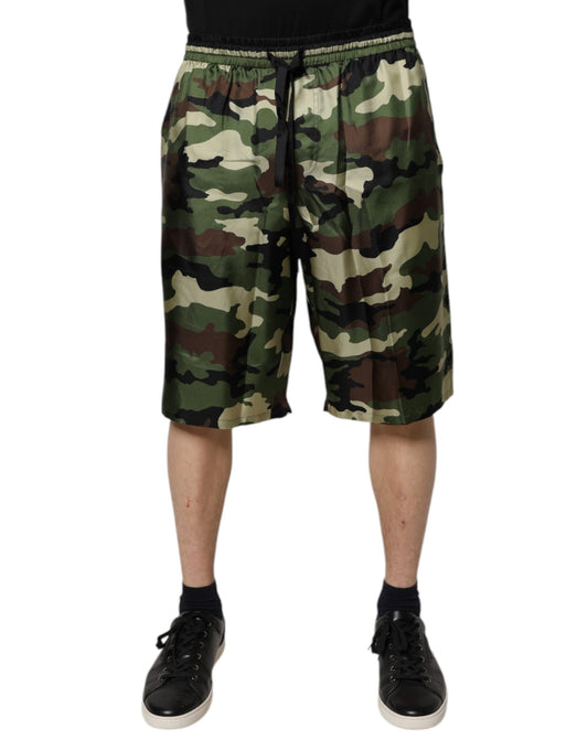 Camo shorts, mid waist, silky fabric, multicolored pattern