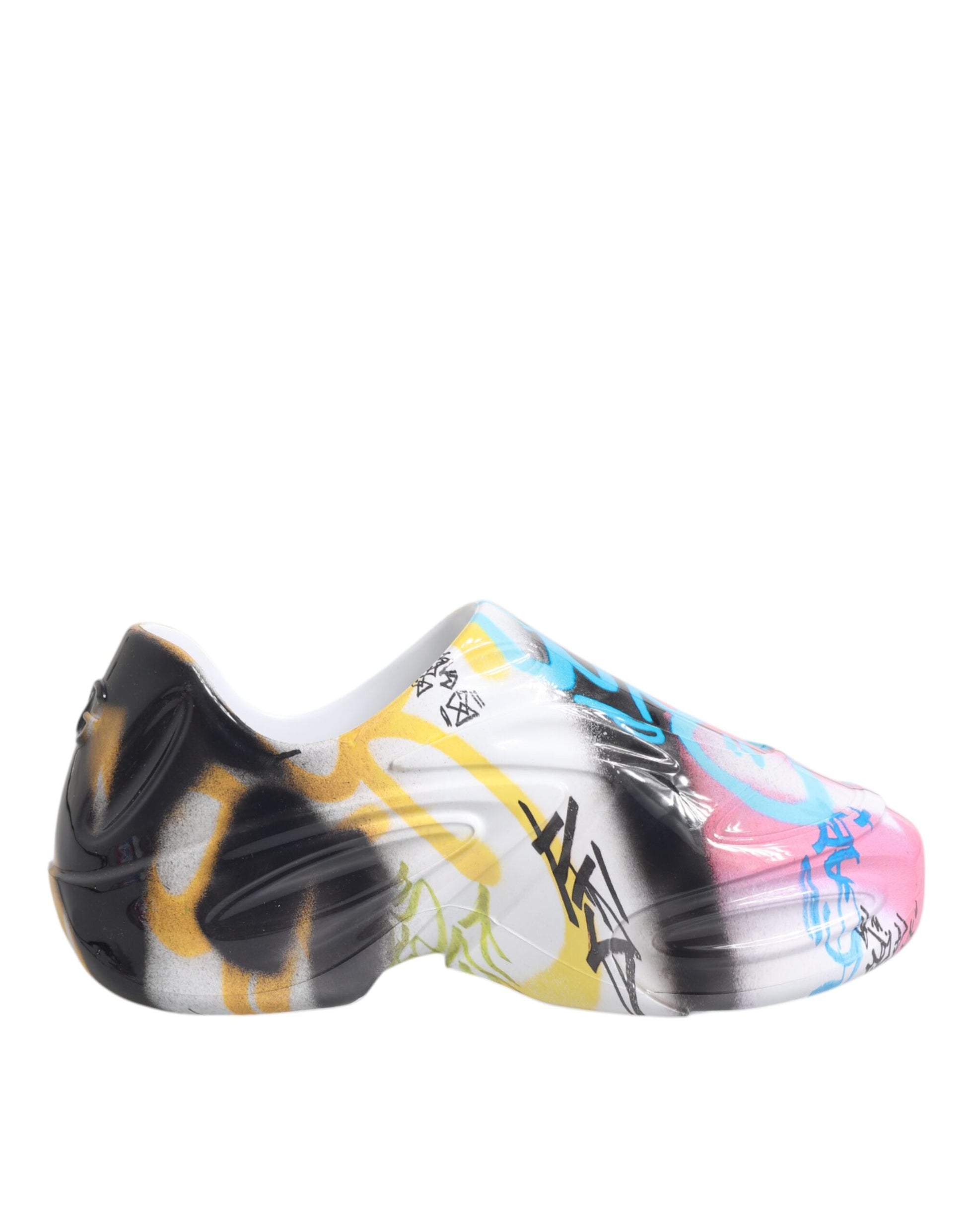 Colorful shoe with a patterned design
