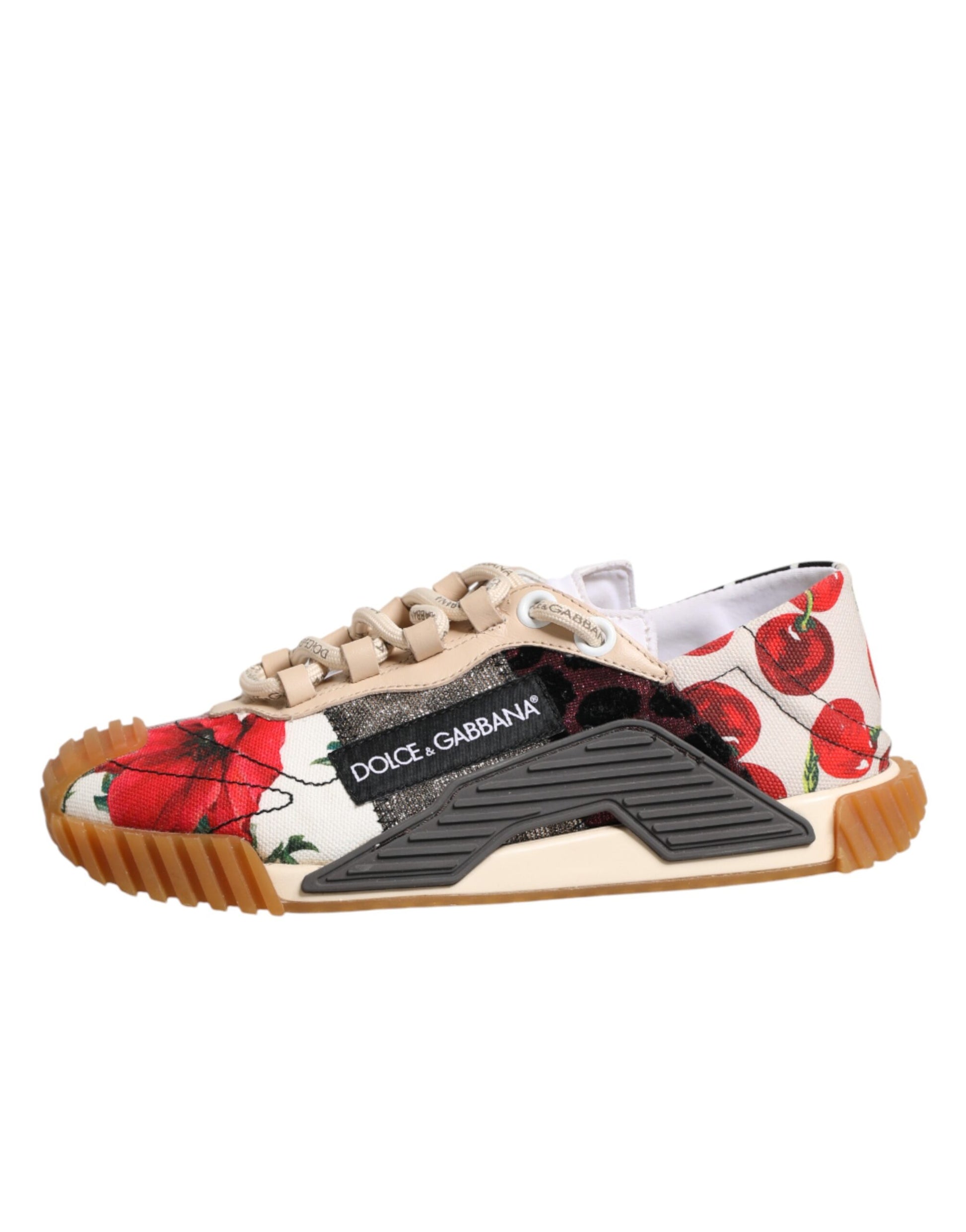 Baby shoe with floral pattern on side