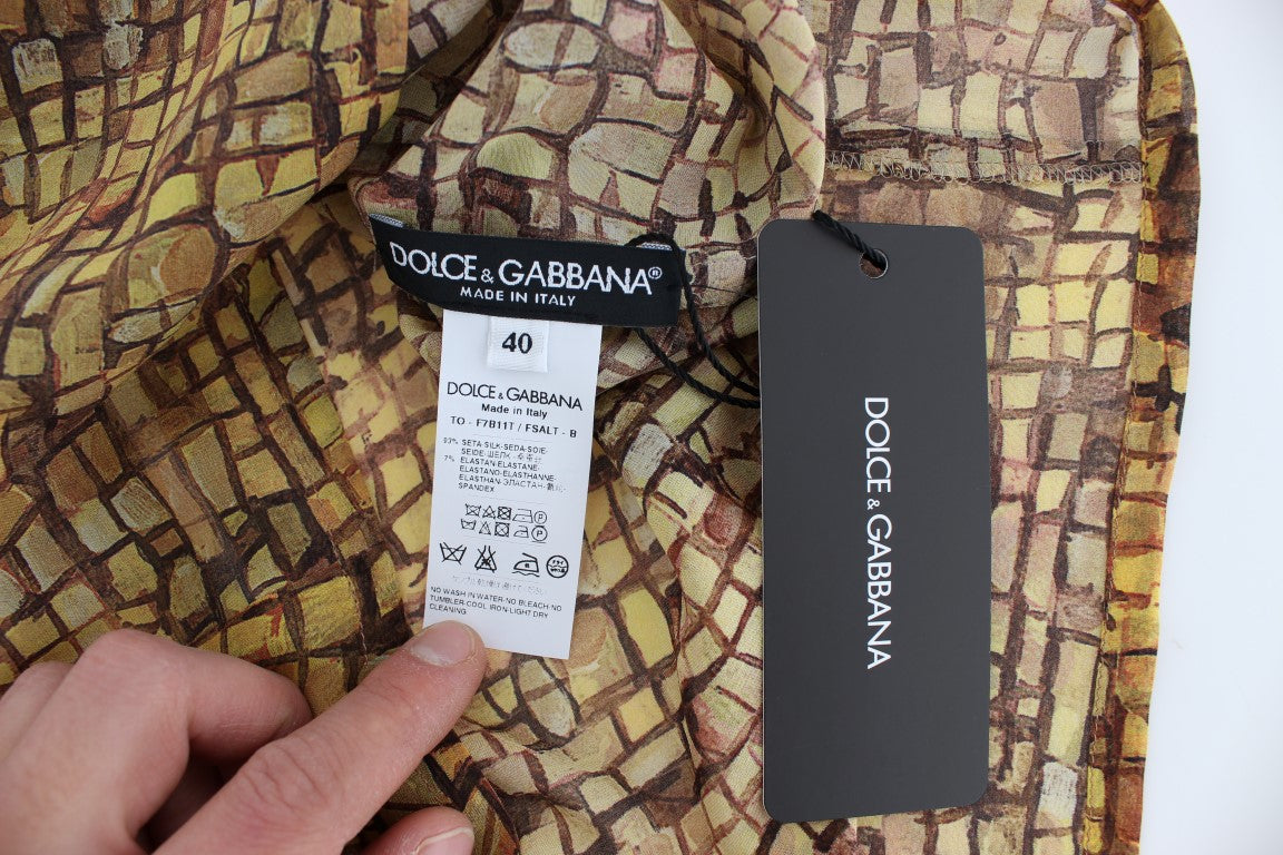 Tag on fabric with brand name and size information