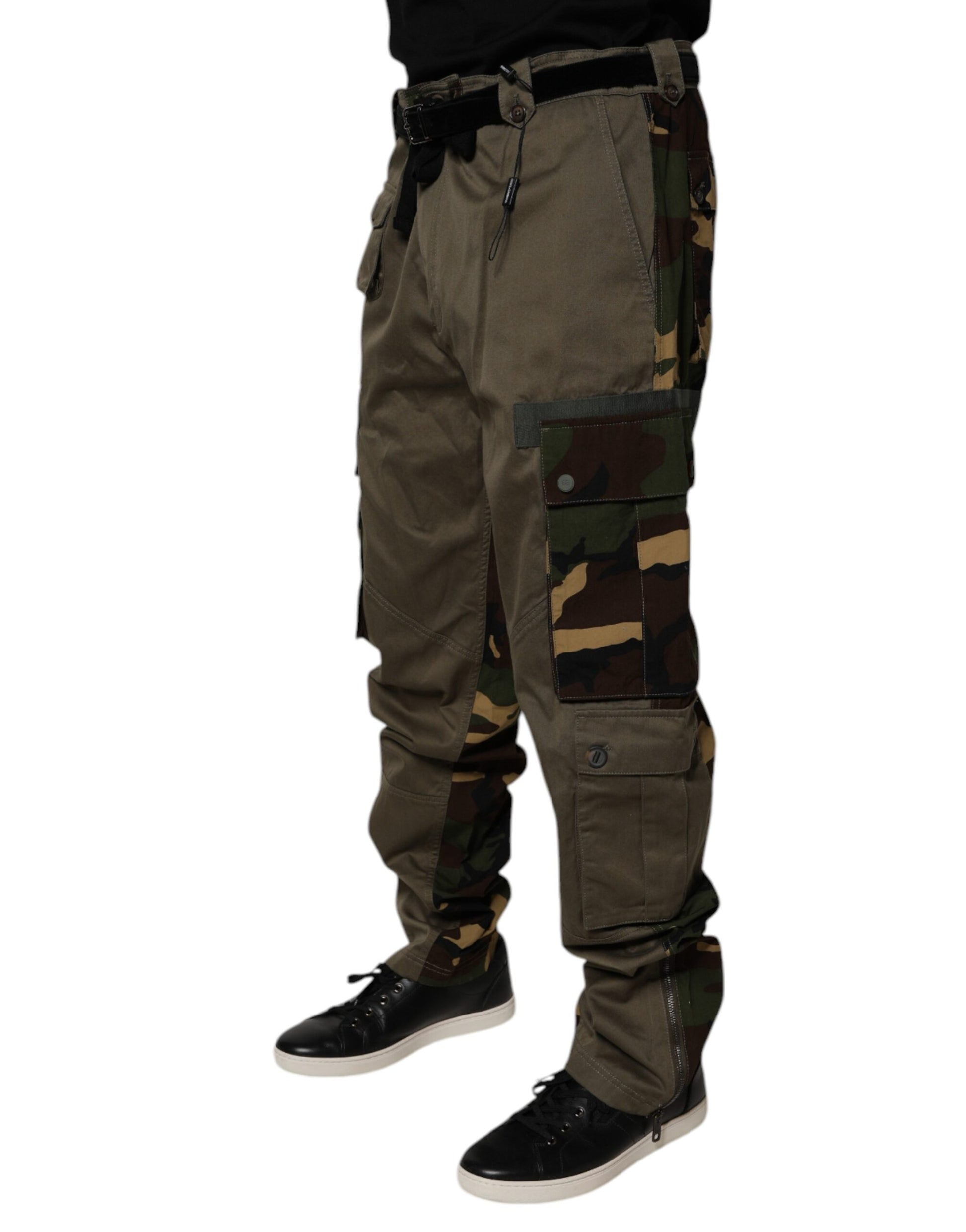 Camouflage pants with cargo pockets