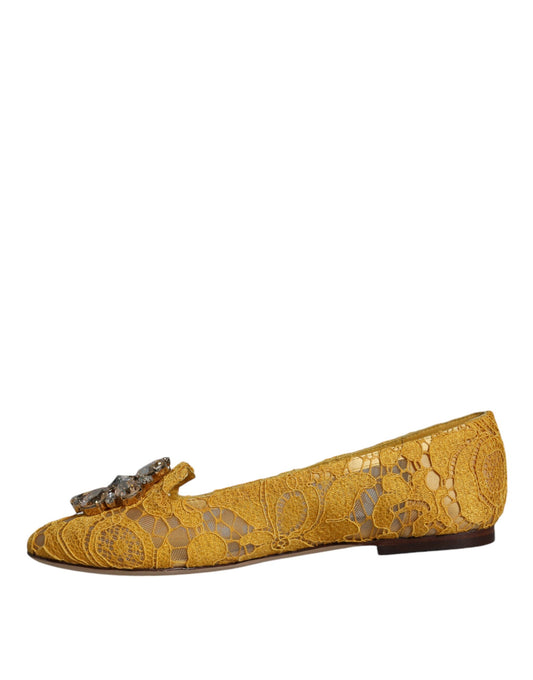 Gold embroidered women's shoe