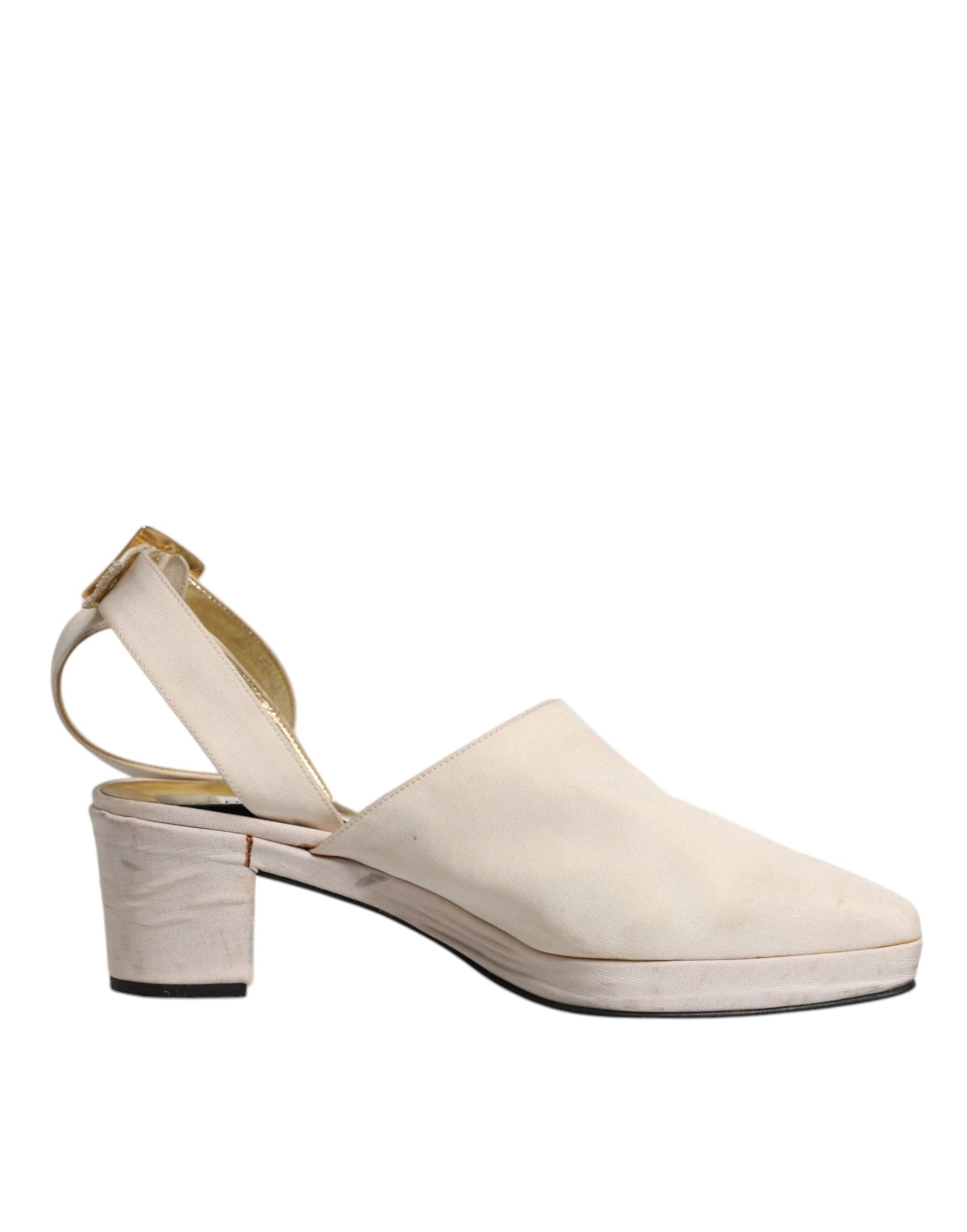 Tan women's flat sandal with strap over toe