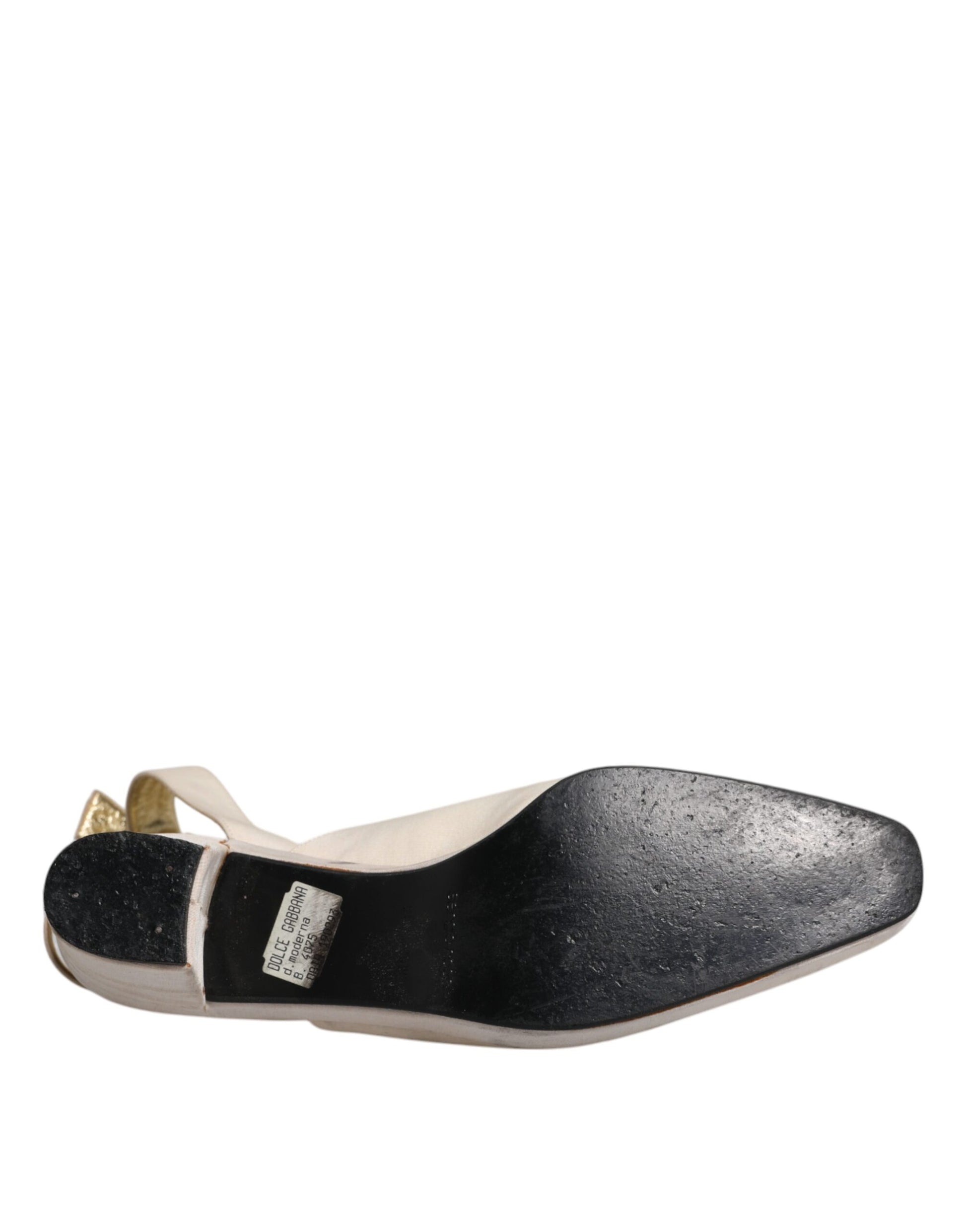 Black shoe with white sole