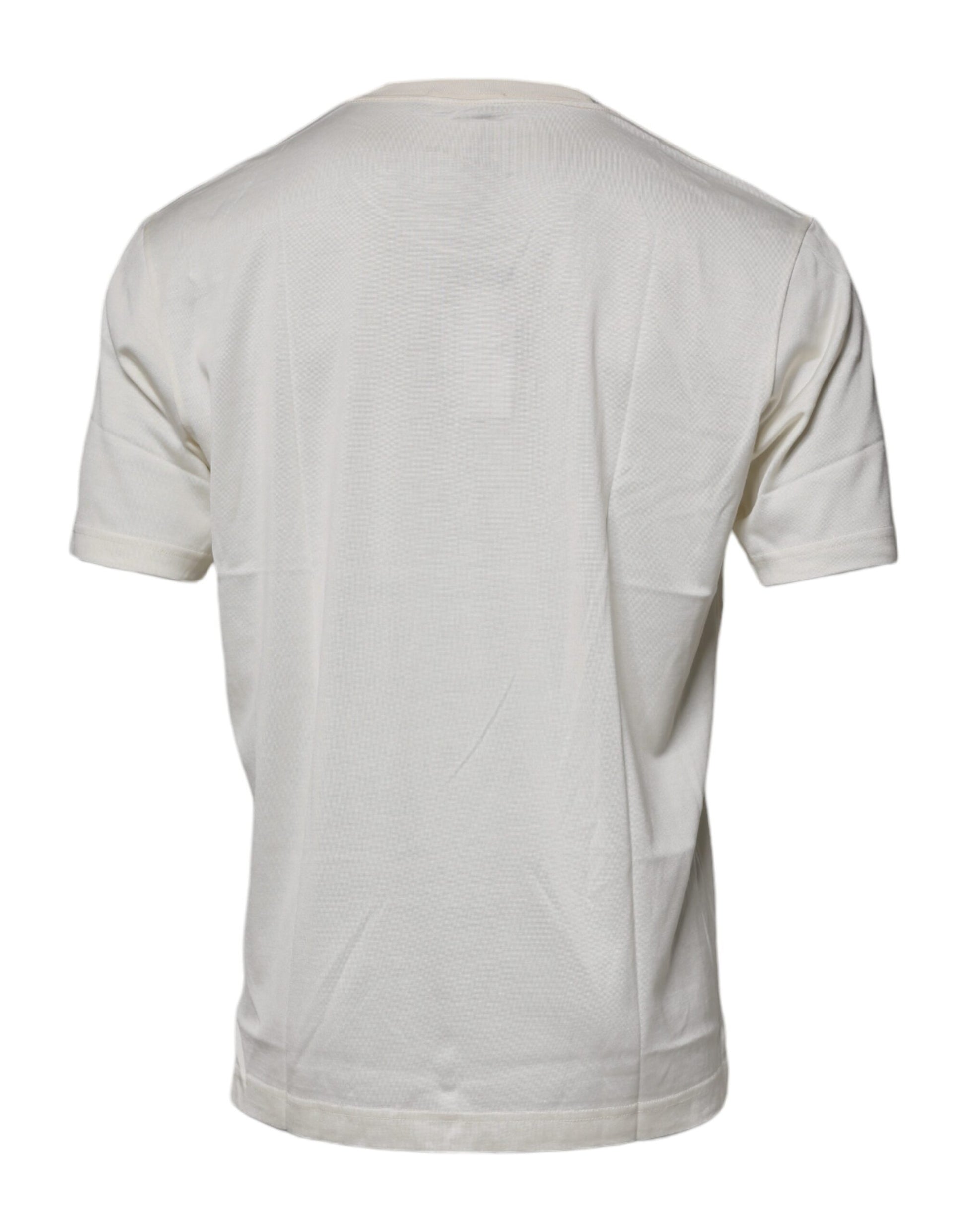 Short sleeve shirt on a mannequin
