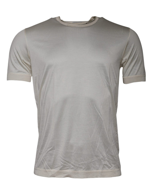 Short sleeved shirt on a mannequin