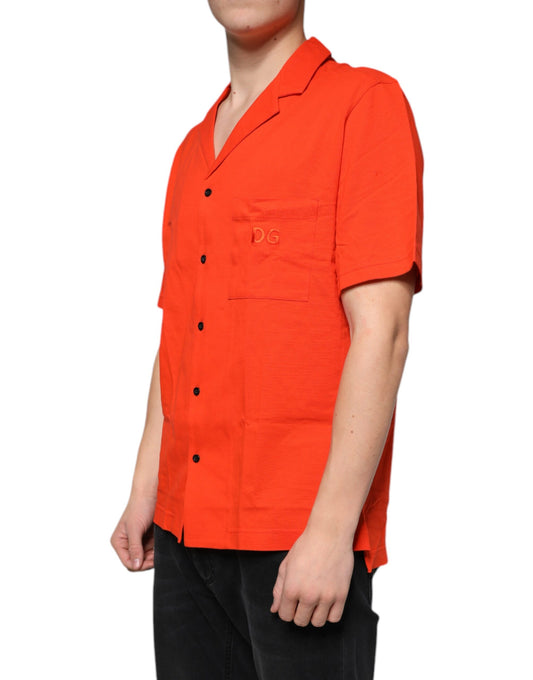 Red short sleeve shirt on a mannequin
