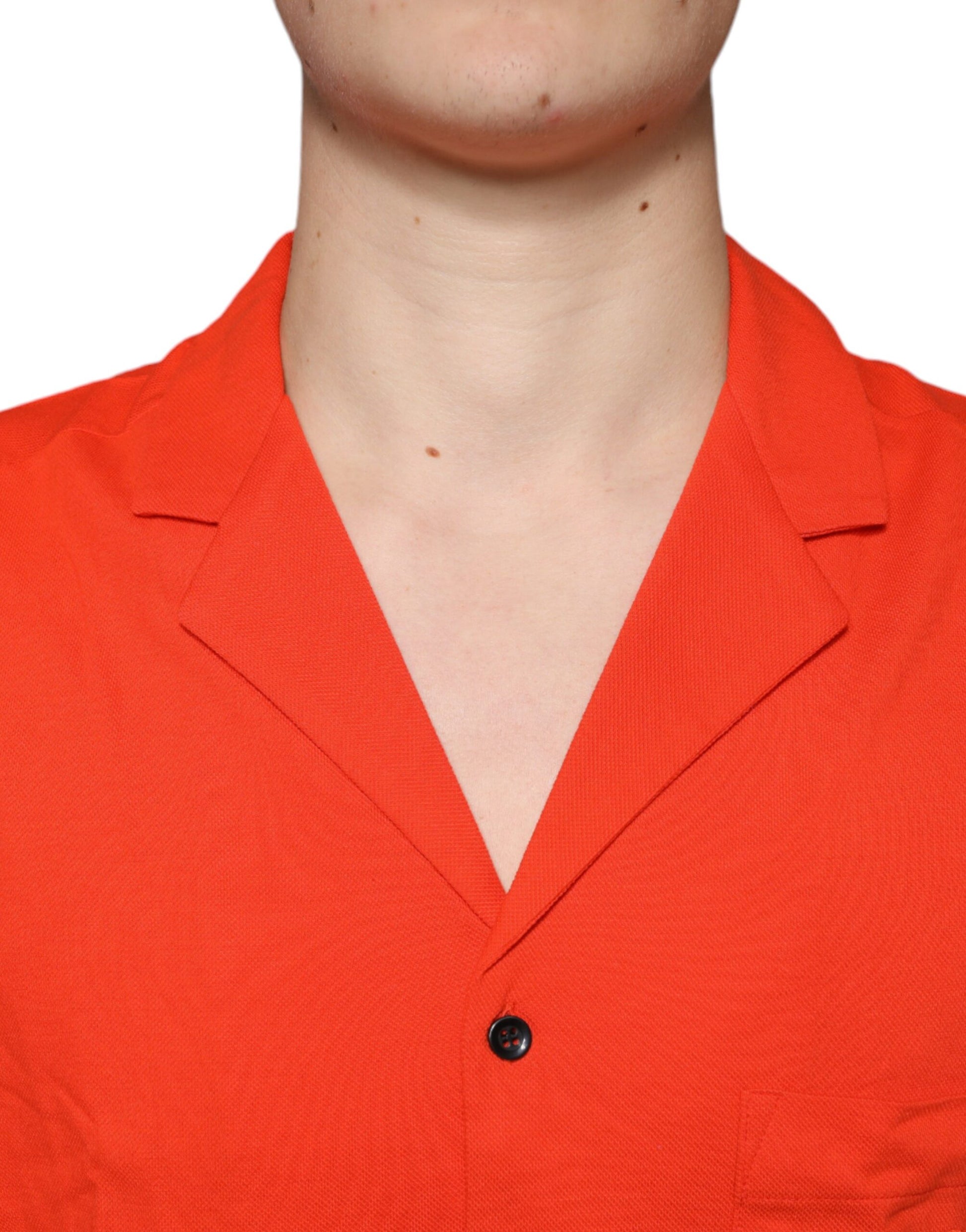 Red shirt on man's neck