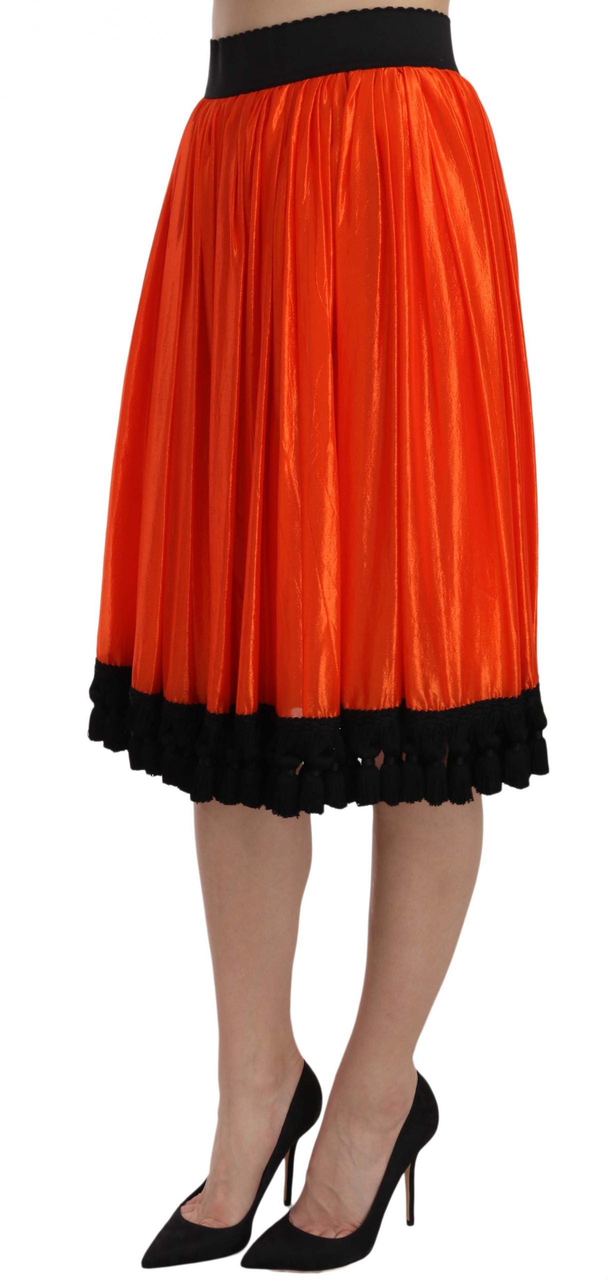 Red flared skirt with ruffles on hem