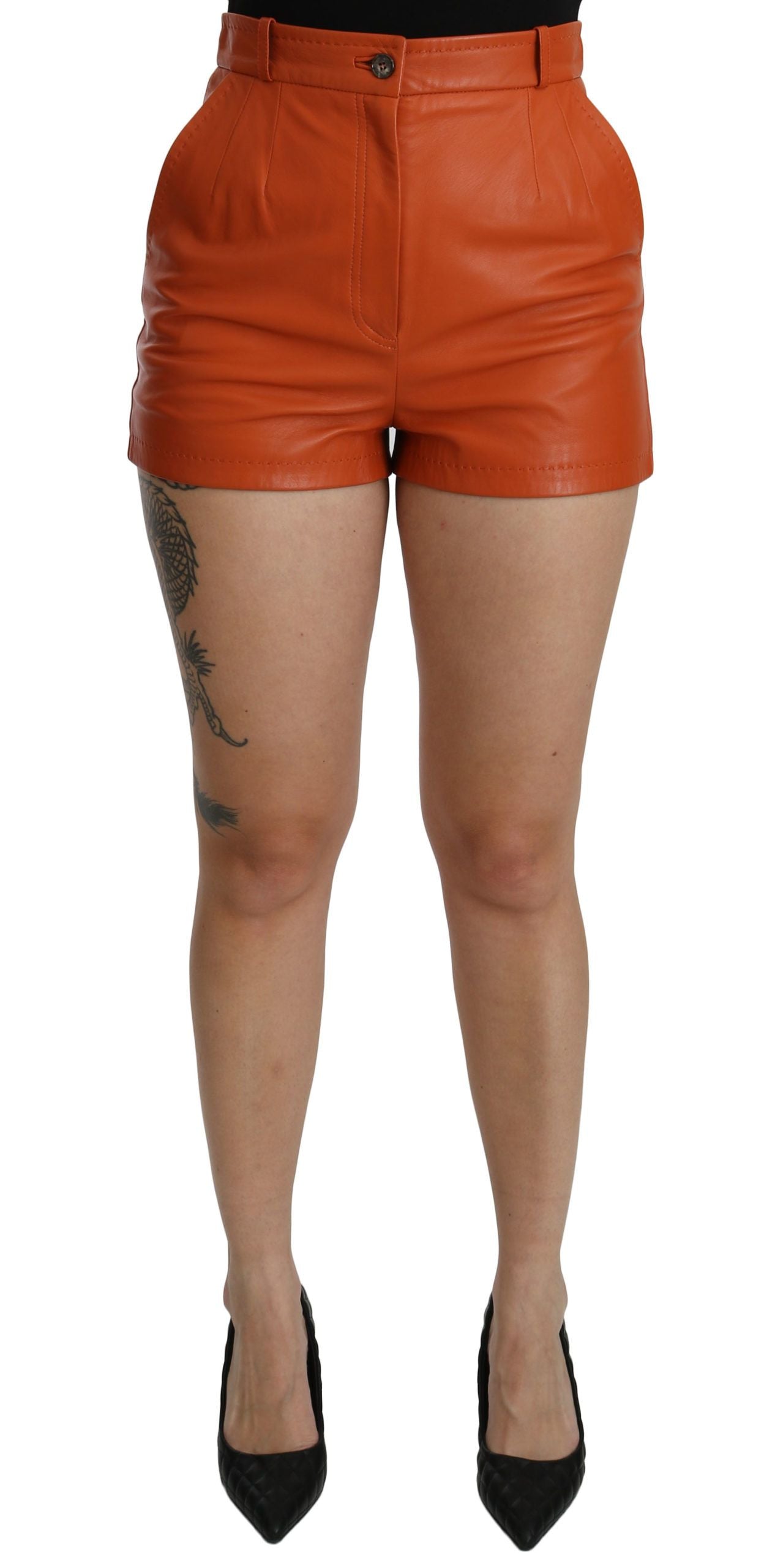 Shorts with high waist and zipper detail