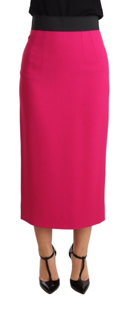Pink skirt on a mannequin