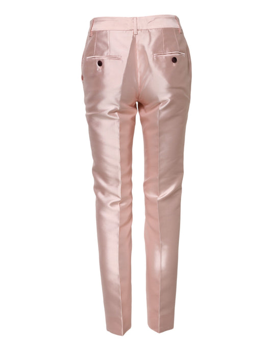 Pink pants with pockets