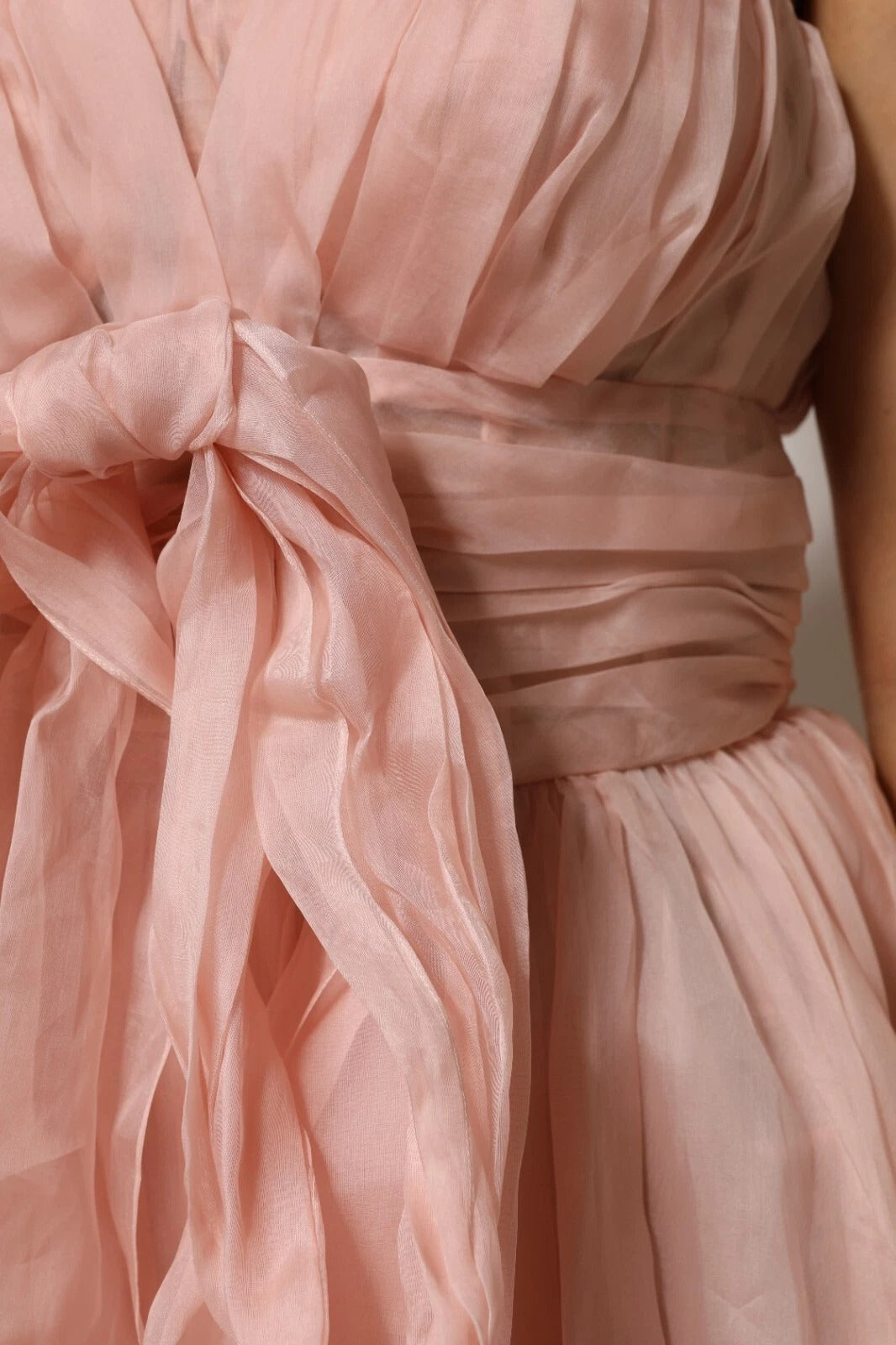 Pink silk chiffon dress with pleats and ruffles