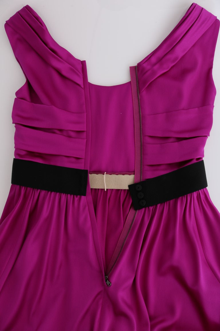Pink dress with black belt and zipper