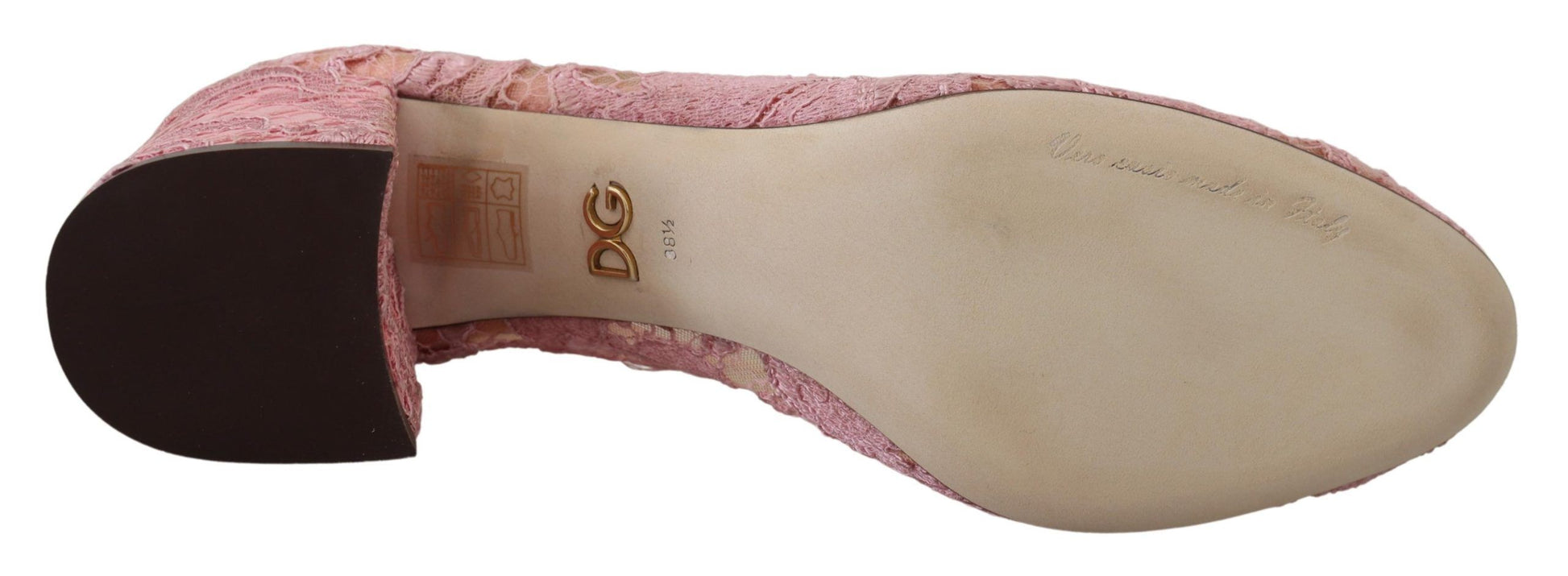 Pair of women's shoes with pink and white colors