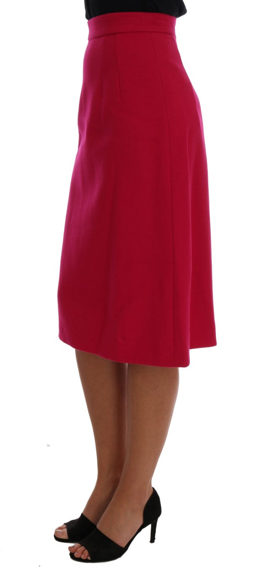 Red skirt on a woman's legs