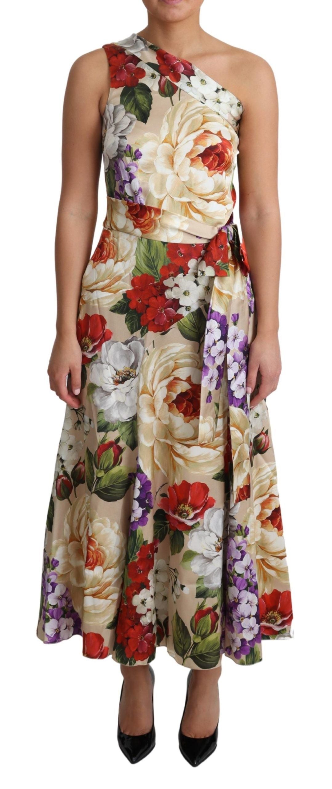 Long floral print dress with sleeveless design