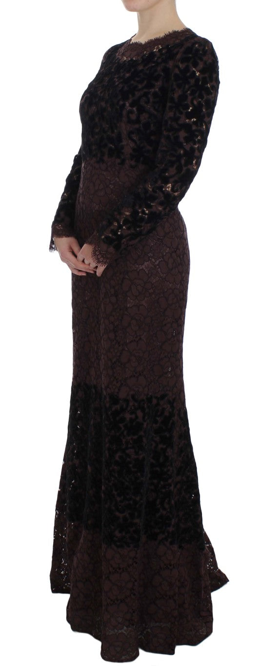 Long black dress with ruffles on sleeves