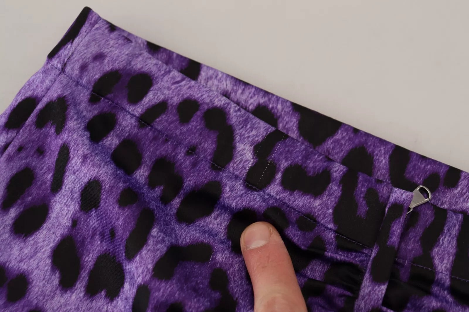 Leopard print leggings
