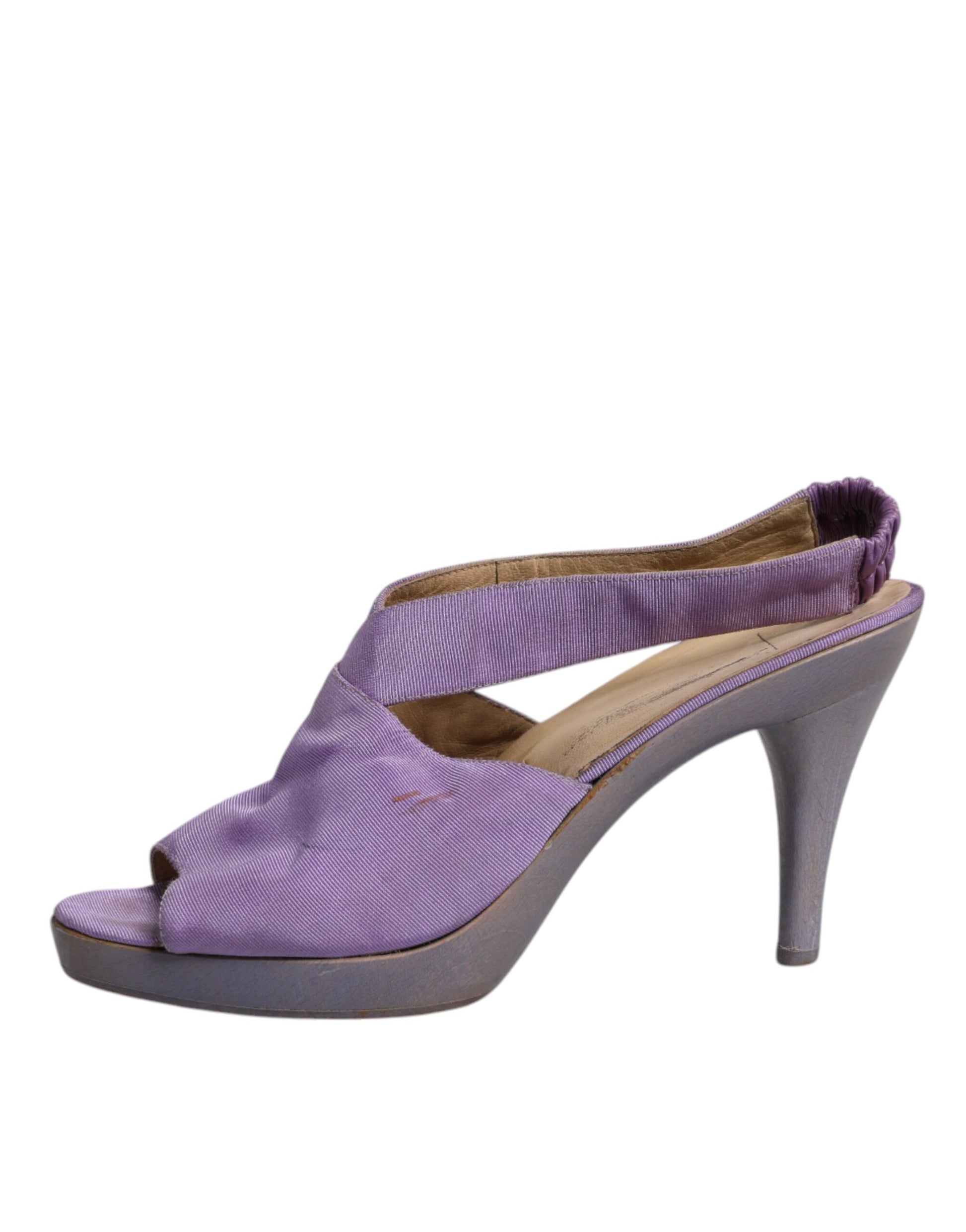 Purple high heel shoe