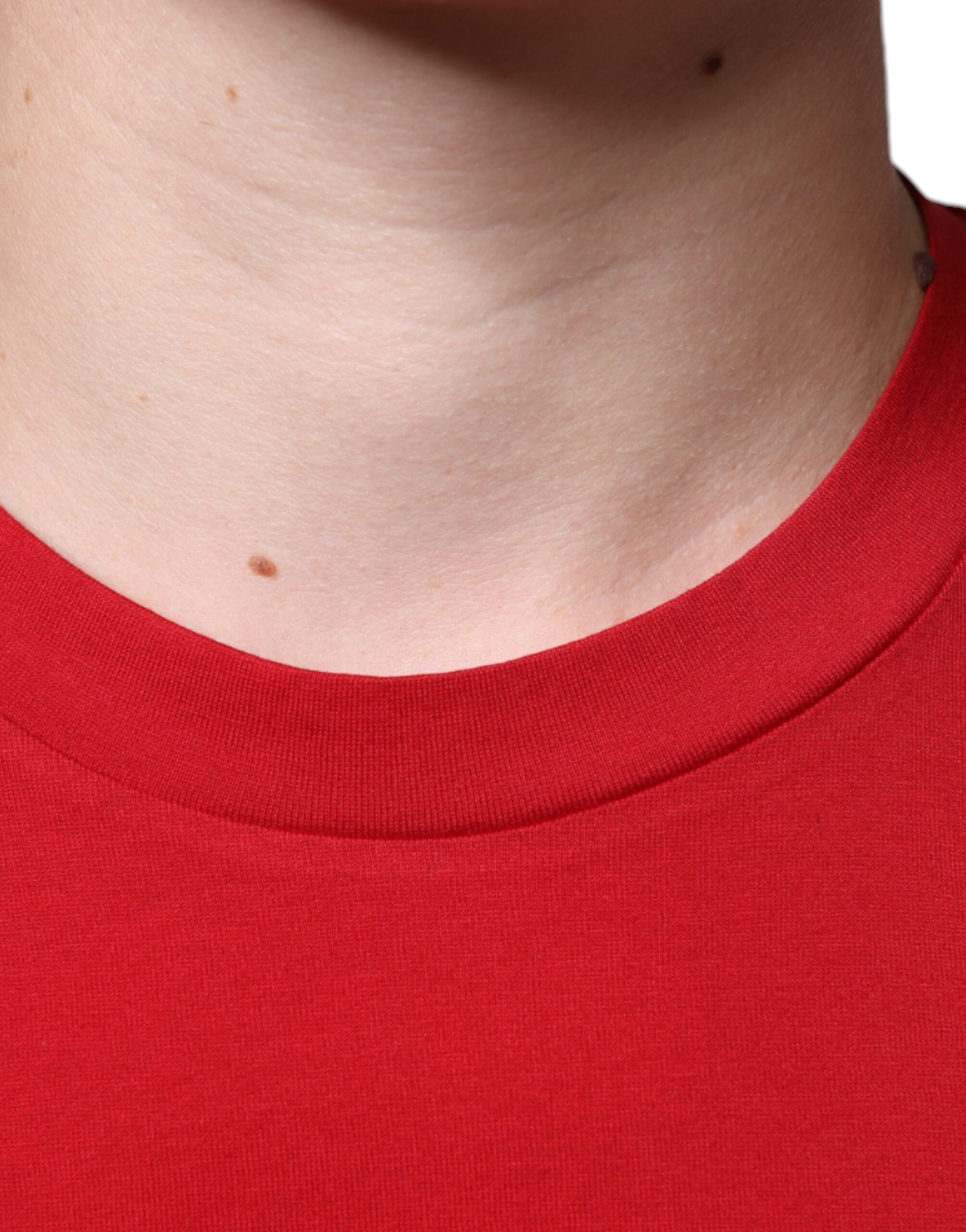 Red shirt on neck