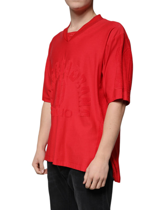 Red short sleeve shirt on a mannequin